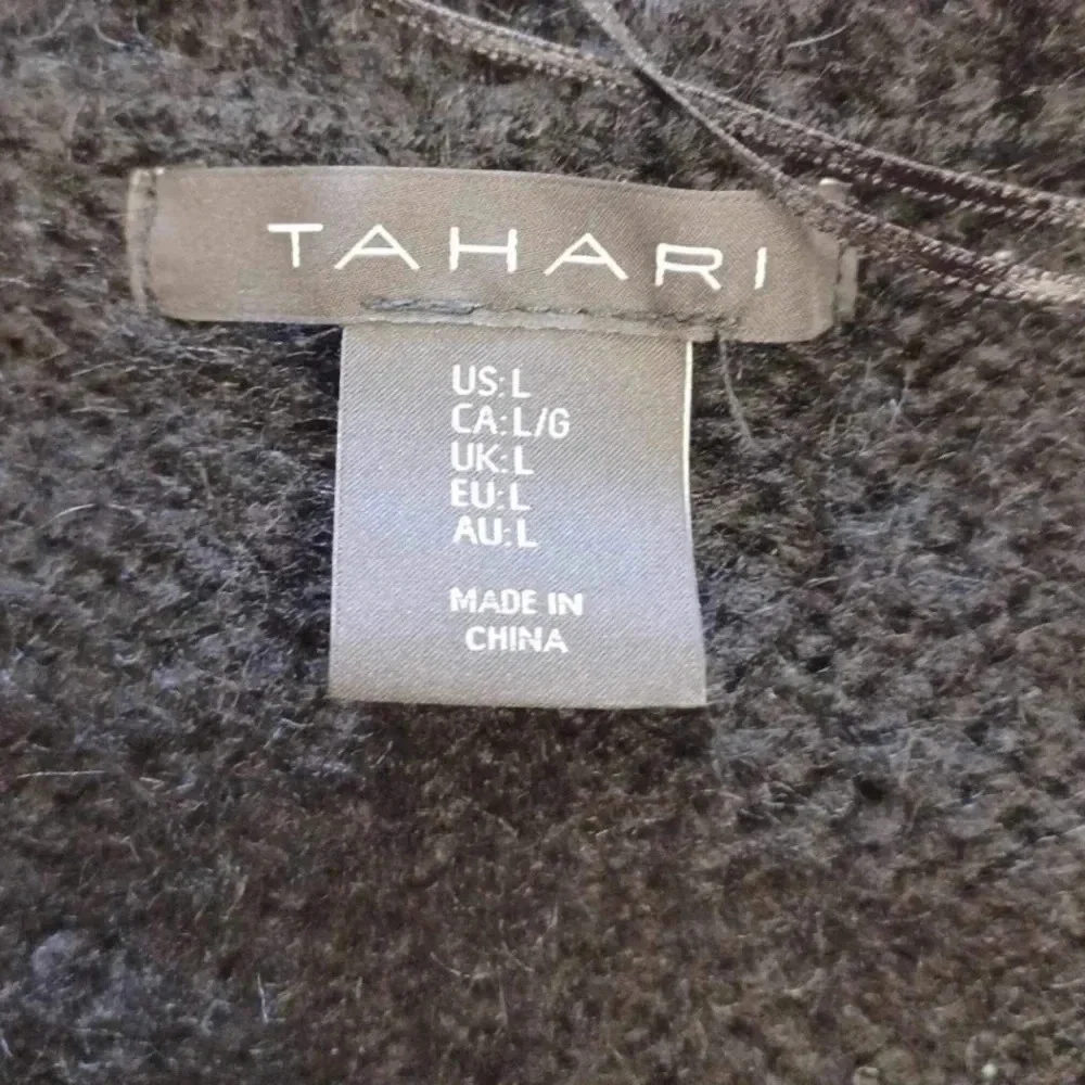 Tahari Black Zip  Up Sweater Size Large - Picture 8 of 8